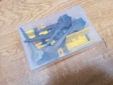 Integrierte Schaltung Test Clips. Dual in Line.Six 16 Pin + one one 28 Pin + seven