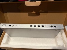 Ubiquiti USG-PRO-4 UniFi Security Gateway Pro 4 - TOP