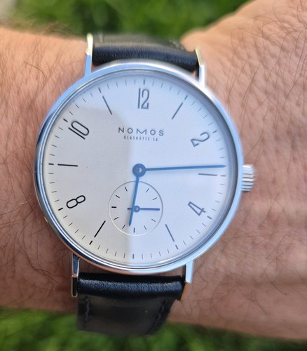Nomos glashütte tangente - glashütte,