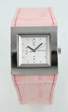 DKNY Damenuhr Silber Edelstahl