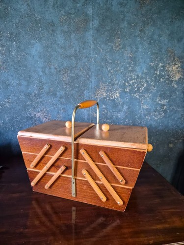 Vintage nähkästchen holz - nähkästchen,