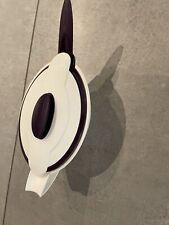 Tupperware Thermo Sauciere mit Deckel - Lila creme - 550 ml - Soßenbehälter