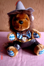 OKTOBERFEST LÖWE PLÜSCH/KUSCHELTIER ANDENKEN "FLOTI" GRONSDORF BAYERN EDELWEISS