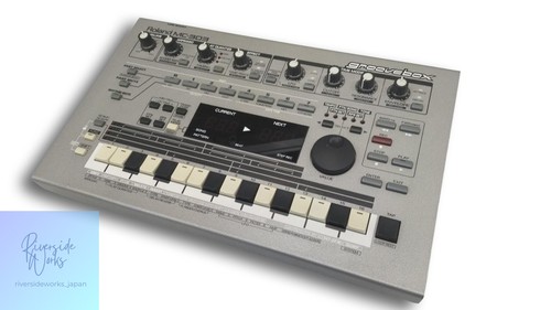 Roland 303 groovebox - roland, mc-303