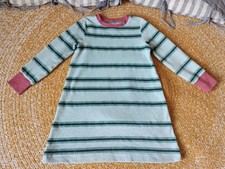 HANDMADE Schlafkleid - Gr. 122/128 - aus kuschligen Nicki-Stoff