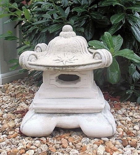 Steinlaterne gartenfiguren - steinlaterne,,