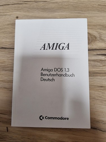 Computerbuch amiga dos - dos, 1.3