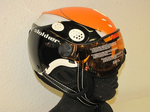 Neuer skihelm von slokker - skihelm, mit