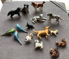 Schleich,,15 Haus/Hoftiere/Dalmatiner/Hunde/Katze/ Wellensittiche/Eichhörnchen“