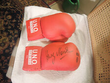 rote Boxhandschuhe von HENRY MASKE signiert!  1 Paar 8 OZ Sammlerstück