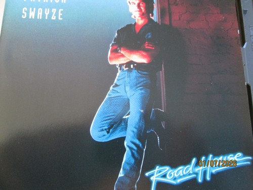 Road house patrich swayze - road,