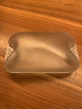 Butterdose Kühlschrank ca 9x16 cm .2x benutzt.Ich habe noch Eierbehälter