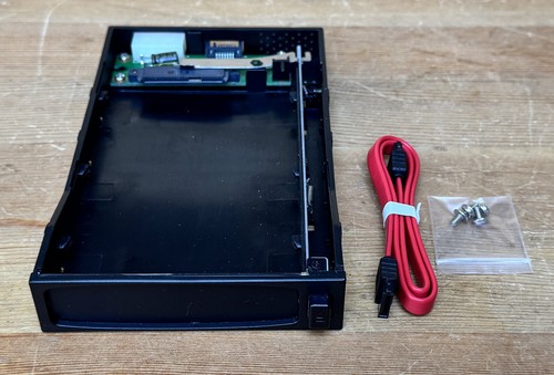 Terra 2752119 sata - terra,