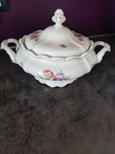 Rosenthal pompadour zone - pompadour,