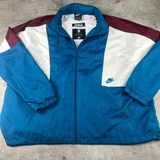 Nike Windbreaker Jacke –