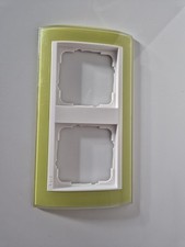  GIRA 2fach Abdeckrahmen grün, Zwischenrahmen Weiß 