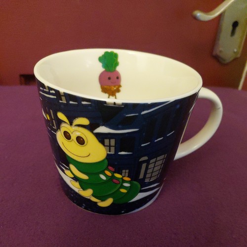 Aldi cuthbert die raupe - aldi, tasse