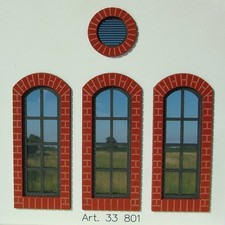 3 Rundbogenfenster und