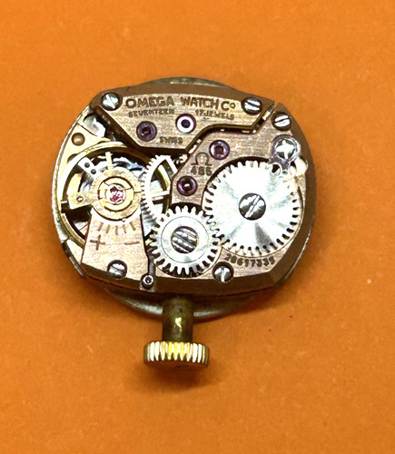 Vintage omega cal 485 movement - 485,