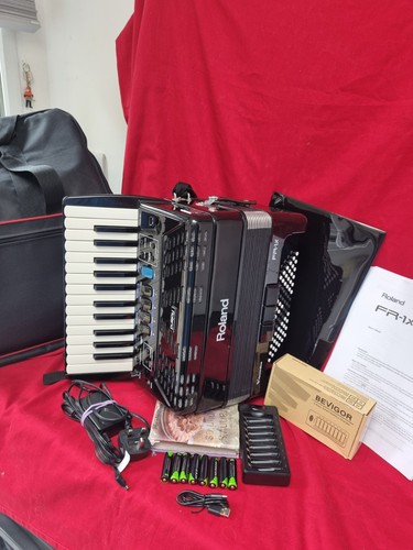 Roland fr1x bass - fr1x, v-