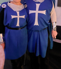 2 x Kostüm Damen + Herren Paar Kreuzritter Ritter Umhang + Armstulpen Mittelater