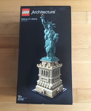LEGO ARCHITECTURE