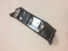 Versteifungsblech links