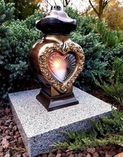 * Grablaterne Herz Grablampe Grablicht Bronze Grabschmuck Grableuchte Kerze