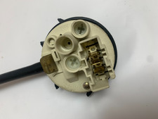 Miele G646SC Plus Geschirrspüler Druckschalter auf Sumpf 5380870