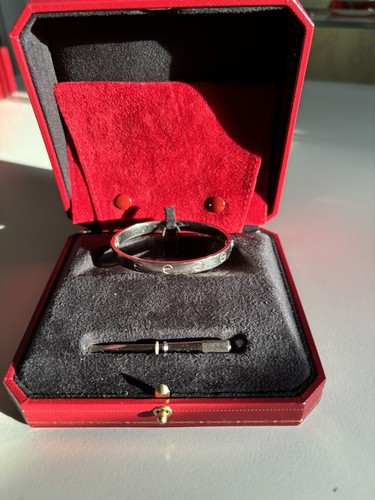 Cartier armreif love weißgold - cartier,
