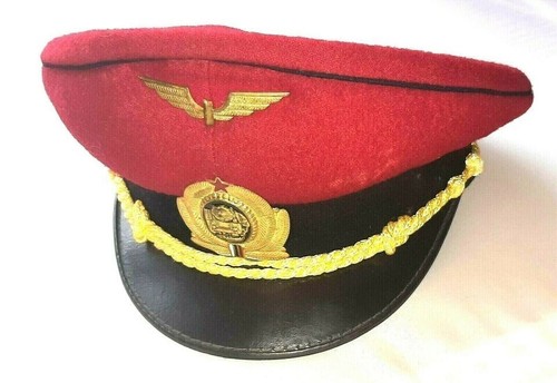 Bulgarien rote schirmmütze - bulgarien.,