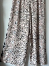 Oysho Stoffhose Highwaisted