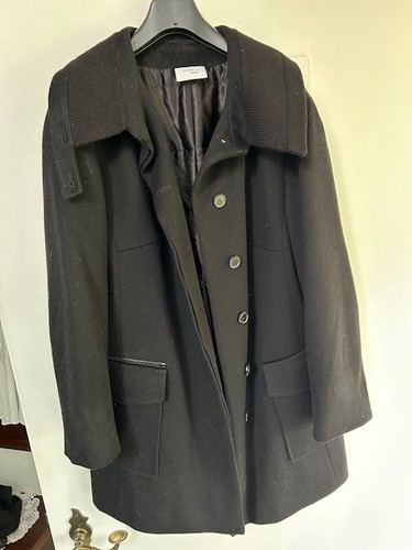 Schwarze damenjacke von akris - schwarze,