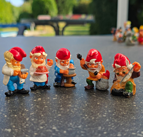 überraschungsei figuren - Überraschungsei,