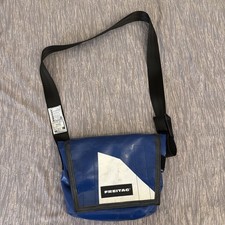 FREITAG F11 LASSIE White/Blue
