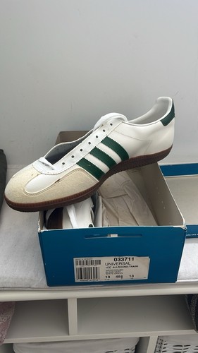 Adidas universal vintage - adidas,