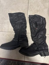 S‘Oliver Stiefel Gr.36 gefüttert 