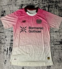 New Balance Bayer 04