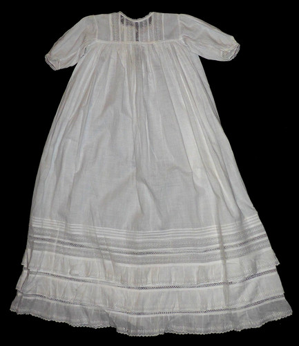 Schönes antikes taufkleid aus - schönes,