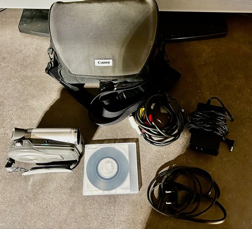 Canon dc10 - dc10, e