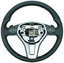 Leder Lenkrad für Mercedes W204 GLK W212 W207 W117 W176 neu bezogen schw. Nähte