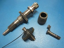 Antriebswelle Mähwerk Welle  MAN Schlepper Traktor 4N2 mit ZF A208 Getriebe