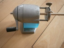 DDR Bleistiftspitz-Apparat