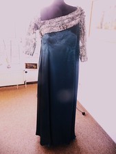 Abendkleid, Gr. 40, petrolfarben, Pailletten, Krinoline, Halbarm, bodenlang