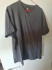 graues Herren T-Shirt von