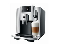 JURA E8 Chrom (EB) Kaffeevollautomat OneTouch Farbdisplay Wireless ready