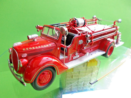 Signature models 24 - models, 1/24