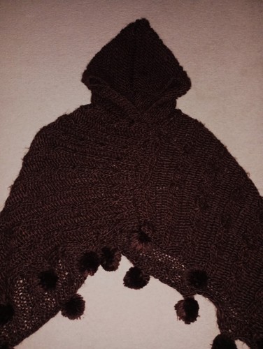 Strick-Poncho--Dunkelbraun--Ka