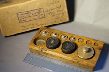 Gewichtsatz für Kramerwaage, 4 kleine Gewichte fehlen! geeicht 1937 in Holzbox 1