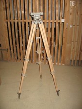 Nivelliergerät mit schwerem